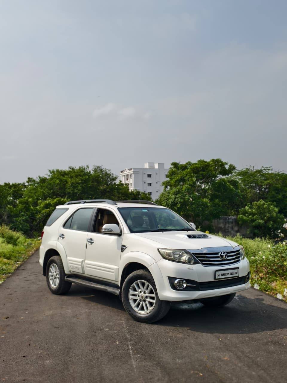 SELF DRIVE CARS
